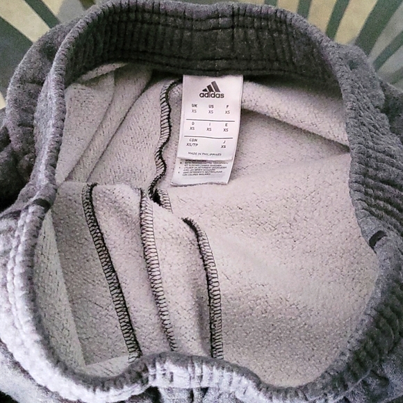 Adidas Ladie's Athletic Pants ❤ - Picture 2 of 4